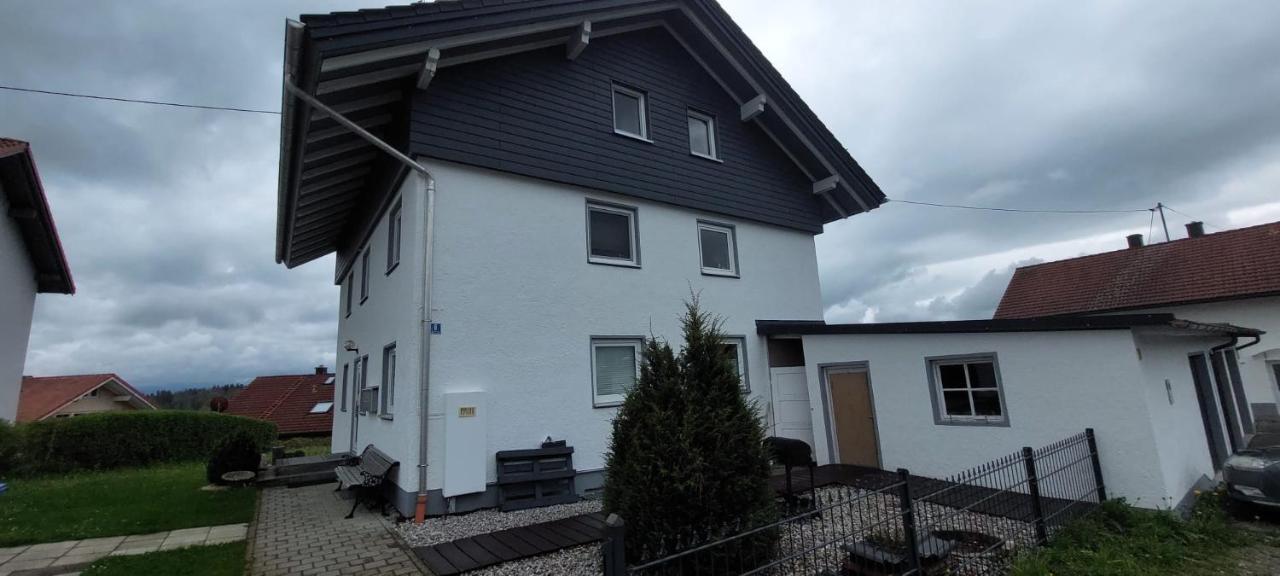 Green-Art-Living Fuer 3 Im Allgaeu Mit Queensize & Wifi Lauben  المظهر الخارجي الصورة